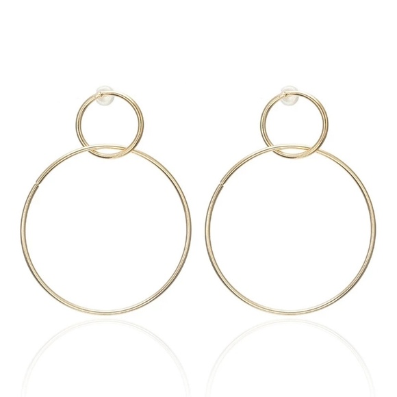 Just In Double Circle Hoop Earrings Gold Tone D13 - Picture 3 of 3